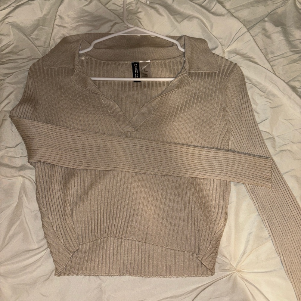 H&M cropped long sleeve
